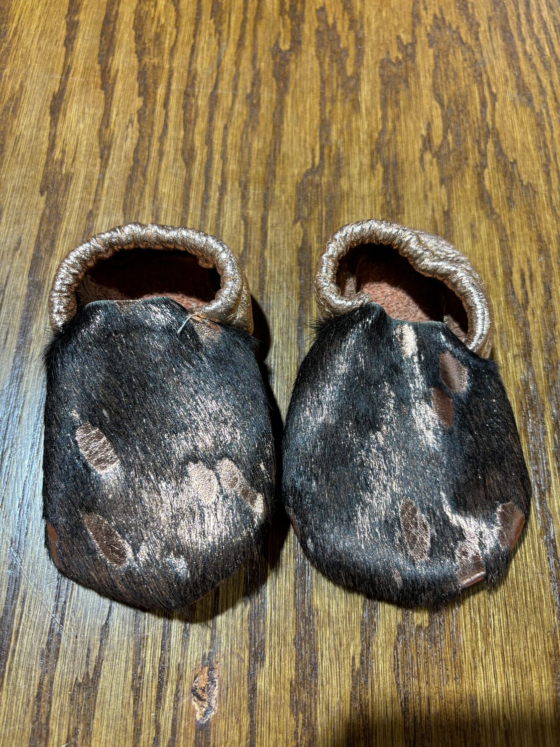 INFANT COWHIDE MOCS ROSE GOLD
