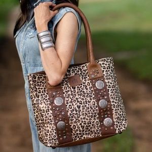 GREAT PLAINS TOTE