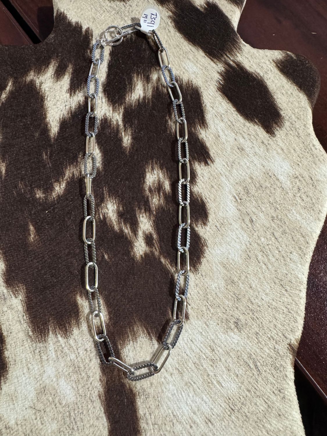 17&quot; PAPERCLIP CHAIN