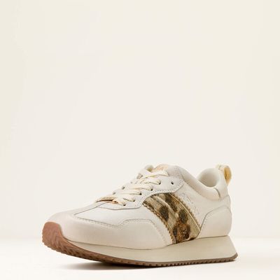 CASUAL SHOES