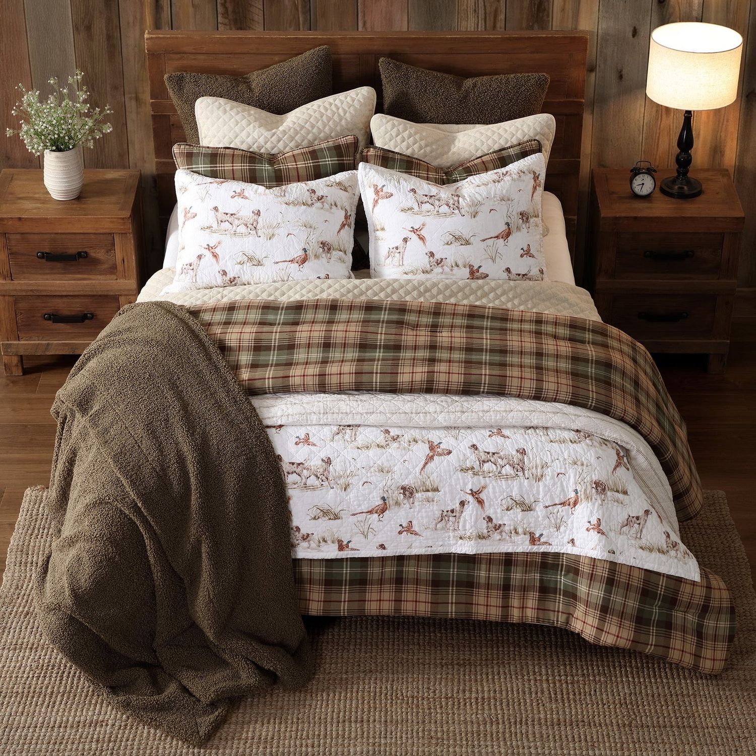 Hunt Life Reversible Queen Quilt Set