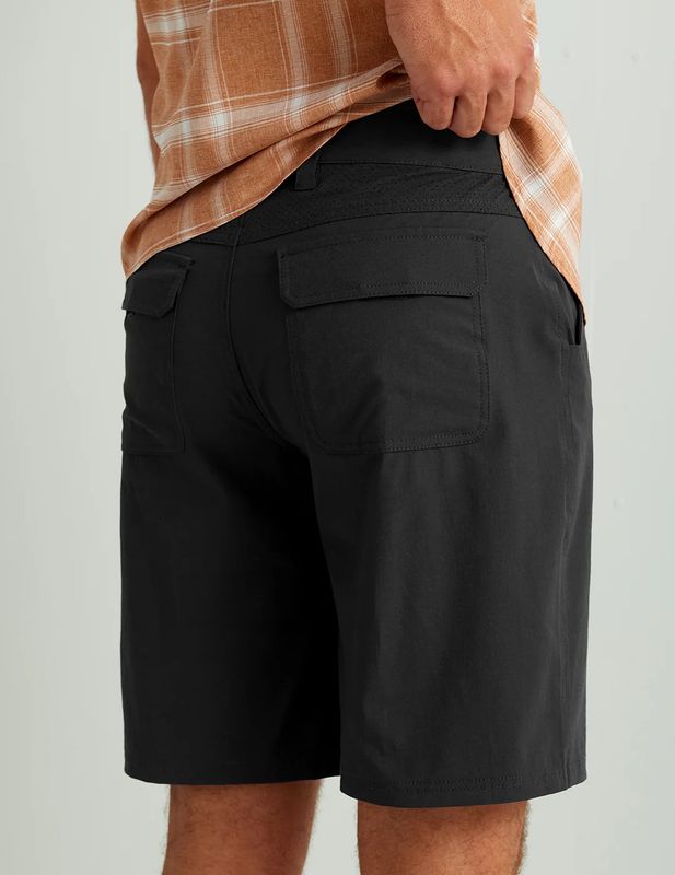 Huk Next Level 10.5 Inch Short