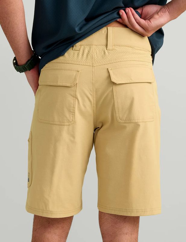 Huk Next Level 10.5 Inch Short