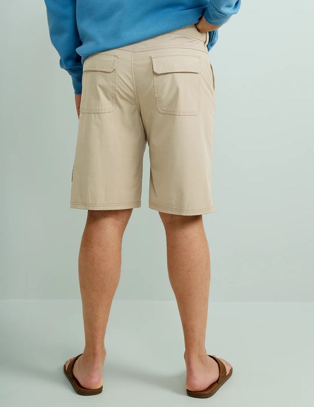 Huk Next Level 10.5 Inch Short