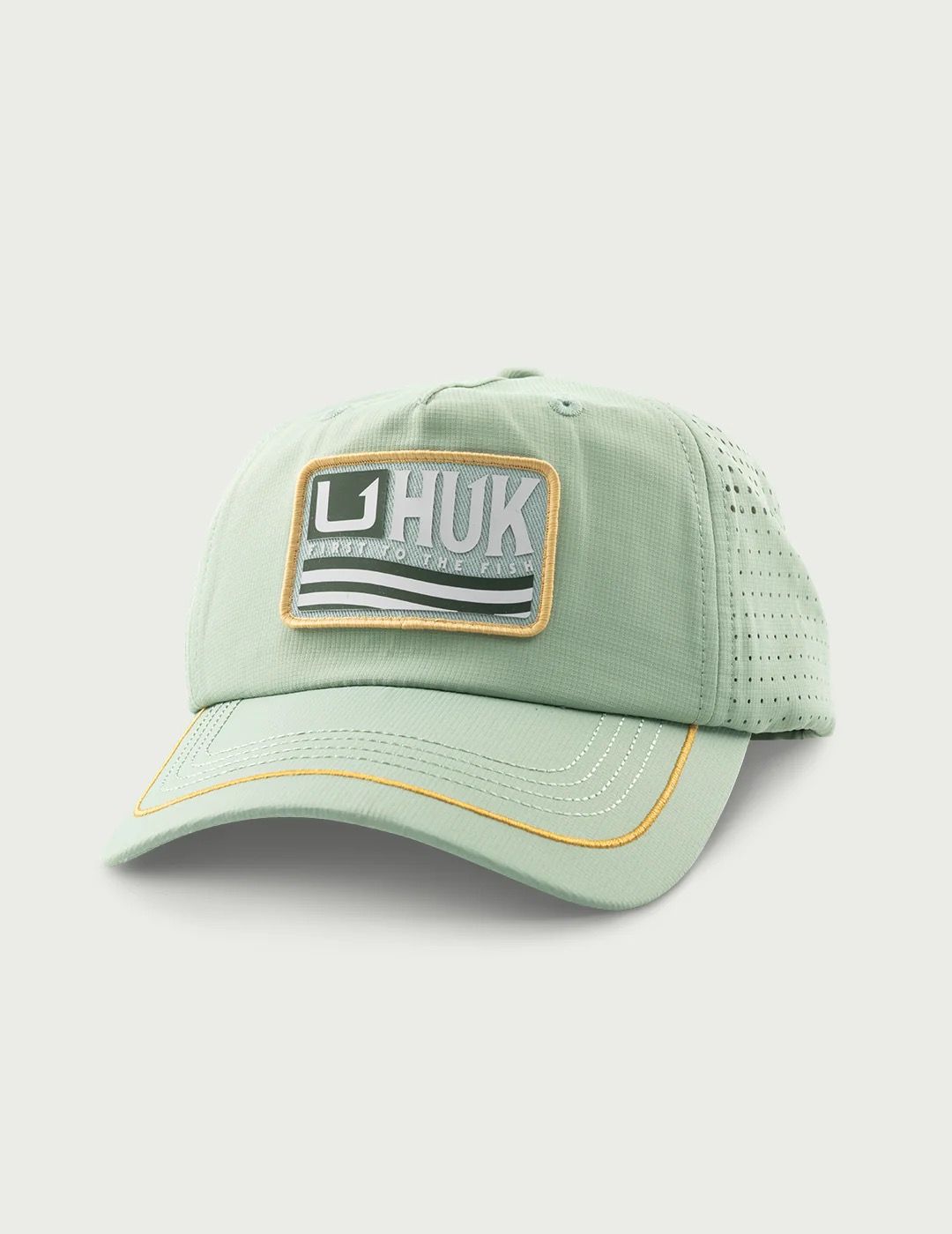 Huk Born Wave Performance Hat
