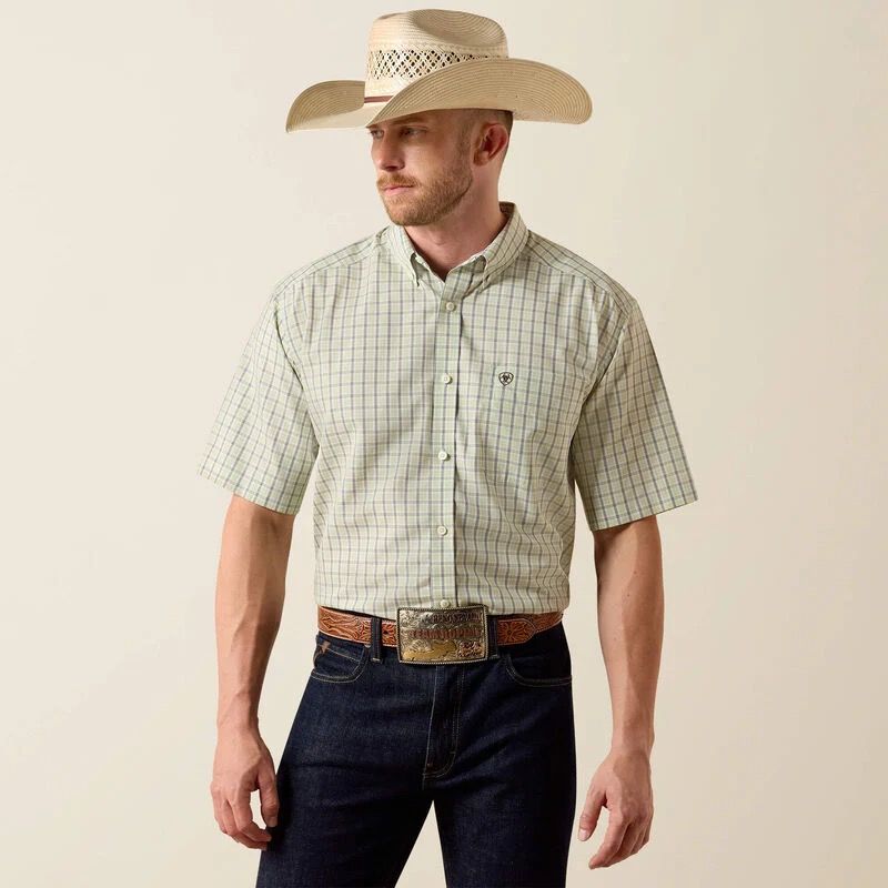 Ariat Mens Wrinkle Free Classic Fit Shirt