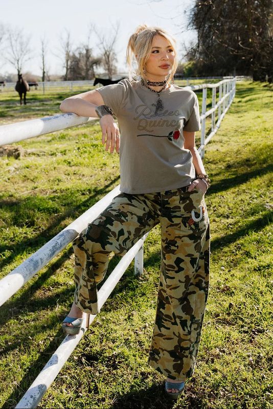 Wild Rose Camo Jeans