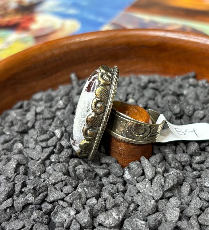 Black and White Agate Ring