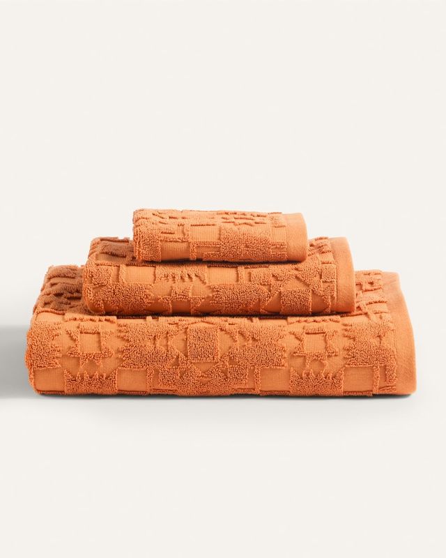 Sculpted Towel Set - Persimmon