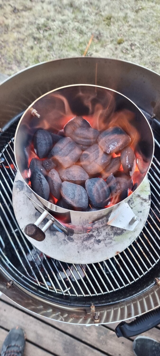 Piippusytytin Iso — ruostumaton teräs, hiilten kaataminen historiaan