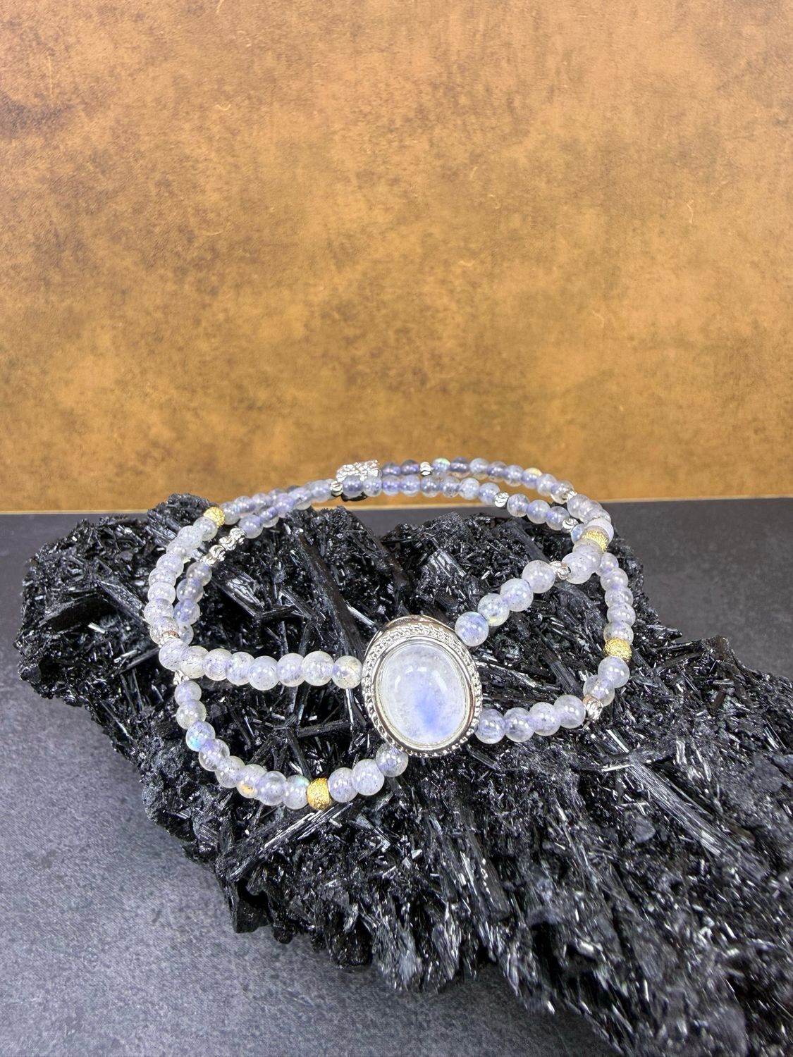 KA-0071 灰月光與白月光手串 Moonstone KA-0071 灰月光與白月光手串 Moonstone
