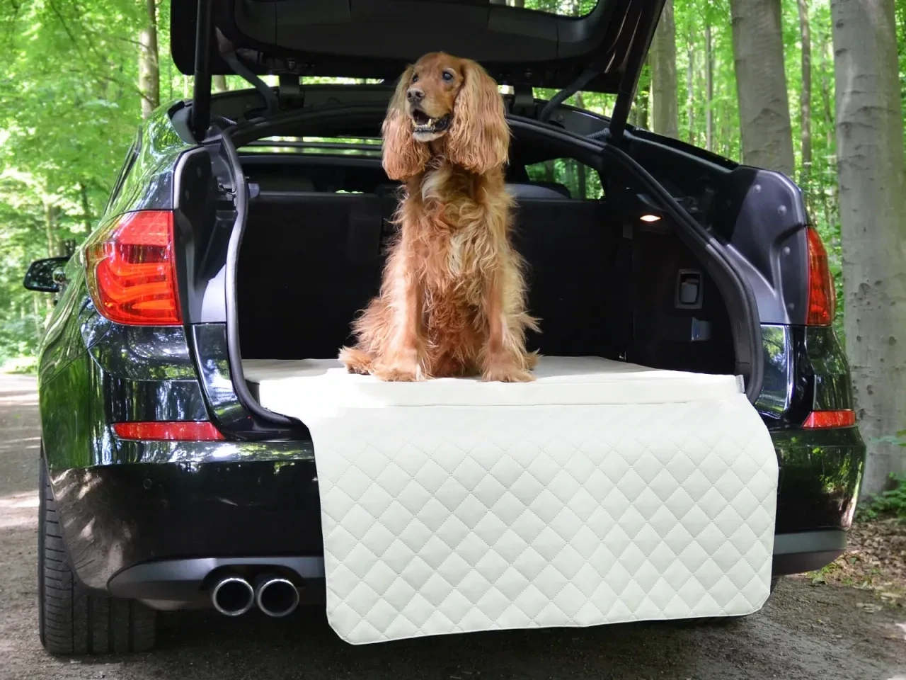 Kofferraum Hundebett aus schmutzresistentem Kunstleder - Travelmat