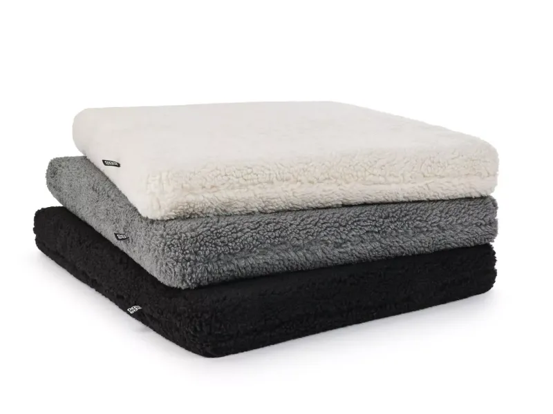 mypado Kuschelbezug Woolly für TRAVELMAT für Vordersitz