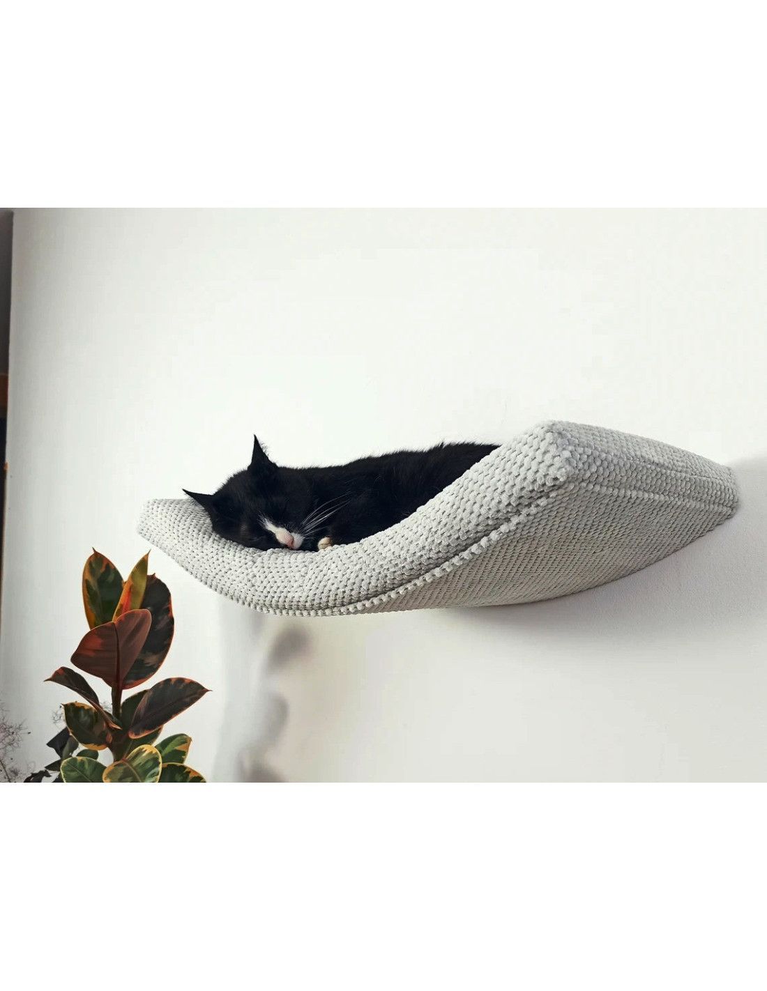 Arcing Haven Katzenliege für die Wand – Stilvoller Rückzugsort für Ihre Katze