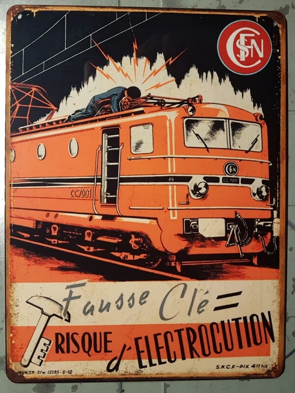 Plaque métal vintage SNCF électrocution