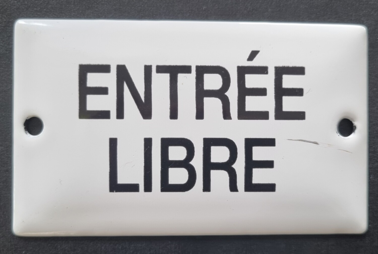 Plaque émail Entrée libre
