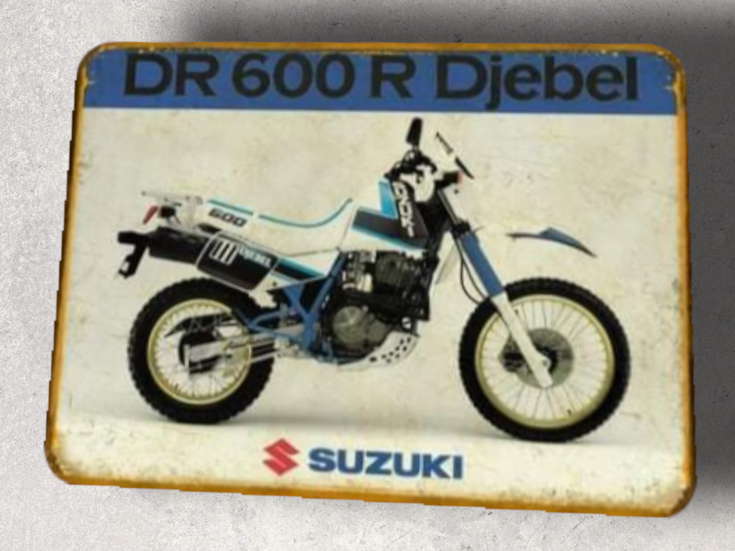 Plaque métal vintage Suzuki DR 600 Djebel