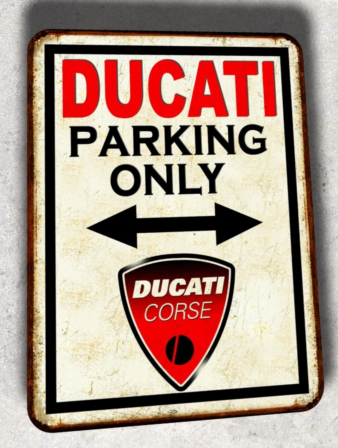 Plaque métal vintage Parking Ducati