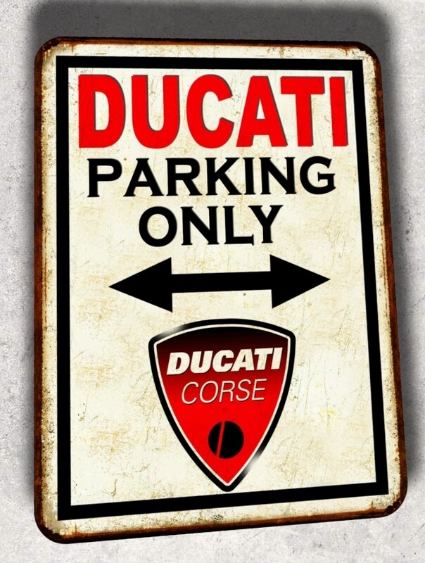 Plaque métal vintage Parking Ducati