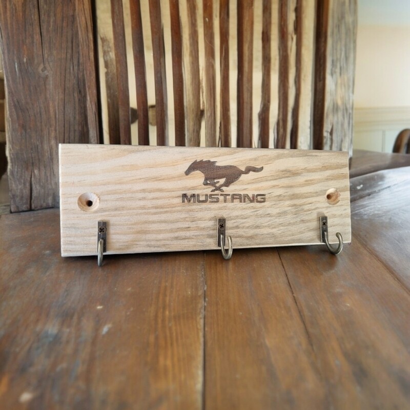 Accroche clefs bois Ford Mustang