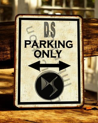 Plaque métal vintage Parking Only DS
