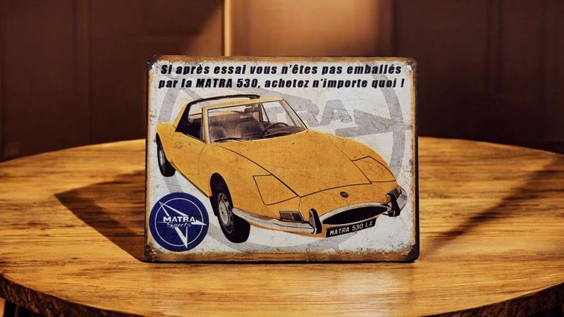 Plaque métal vintage Matra 530