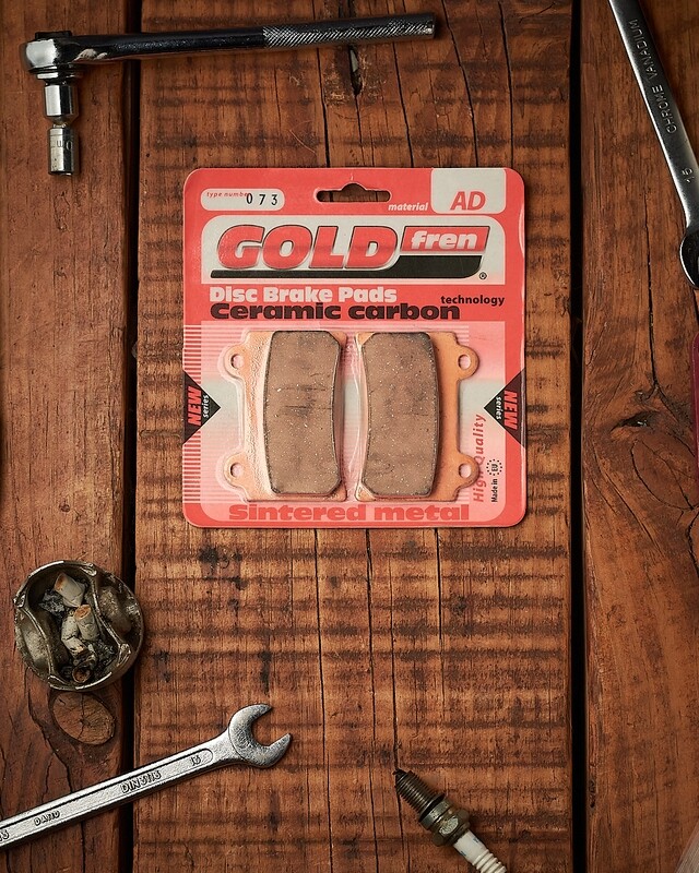 Pastilla doble pistón