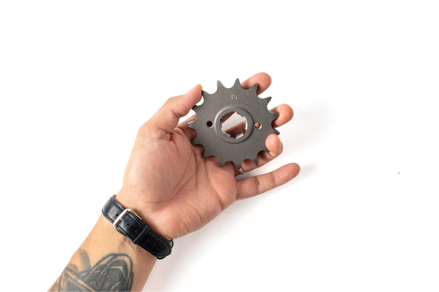 Piñón de 15 dientes estría gruesa Piñón de 15 dientes estría gruesa