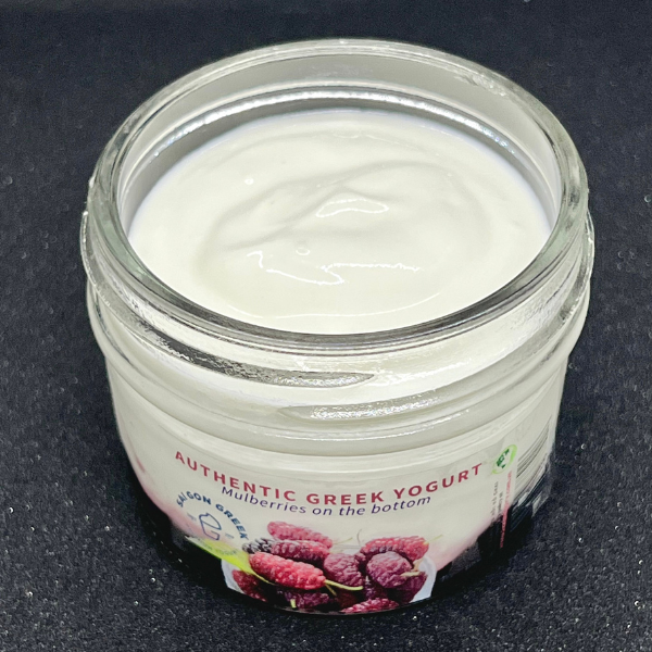 Greek yogurt with Mulberries