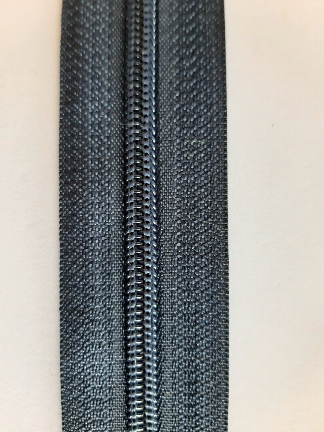 zip maille 5 Marine C20 (vendu au mètre)