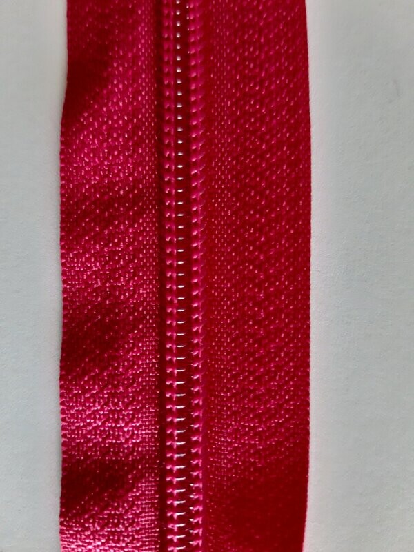 zip maille 5 Fuchsia C29 (vendu au mètre)
