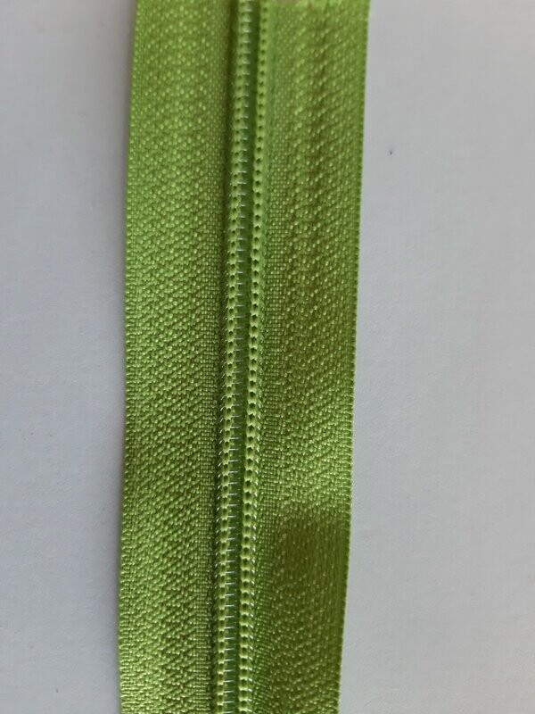 zip maille 5 Vert Anis C36 (vendu au mètre)