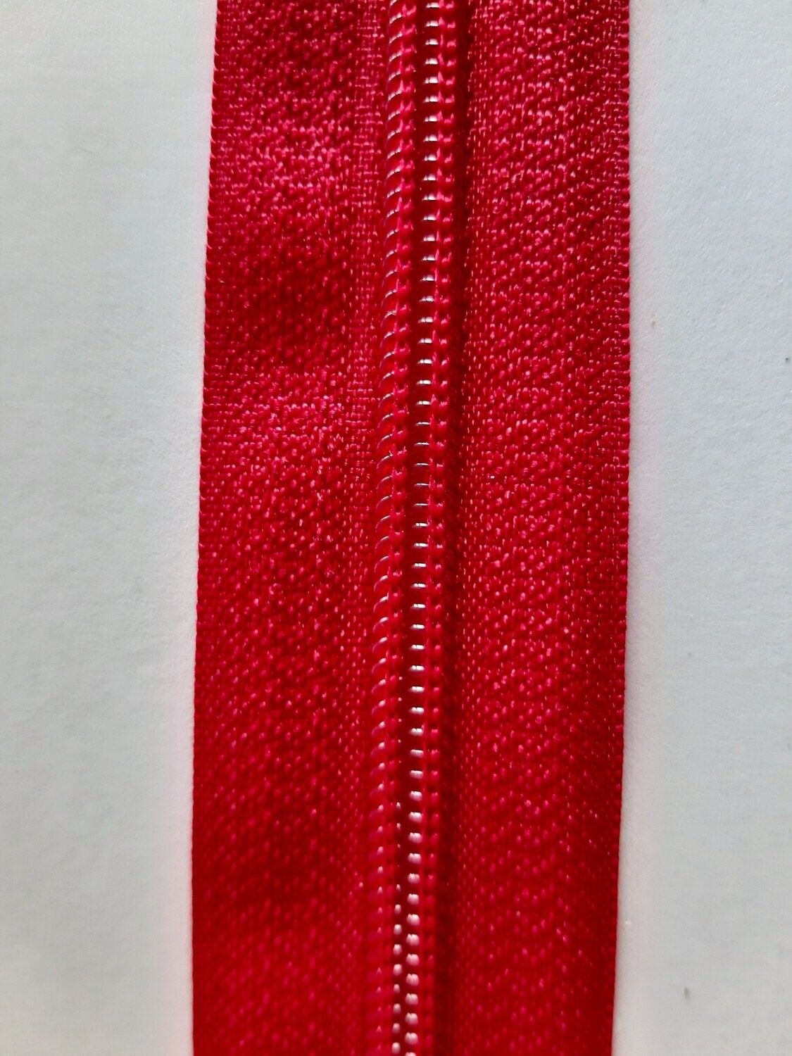 zip maille 5 Rouge C25 (vendu au mètre)