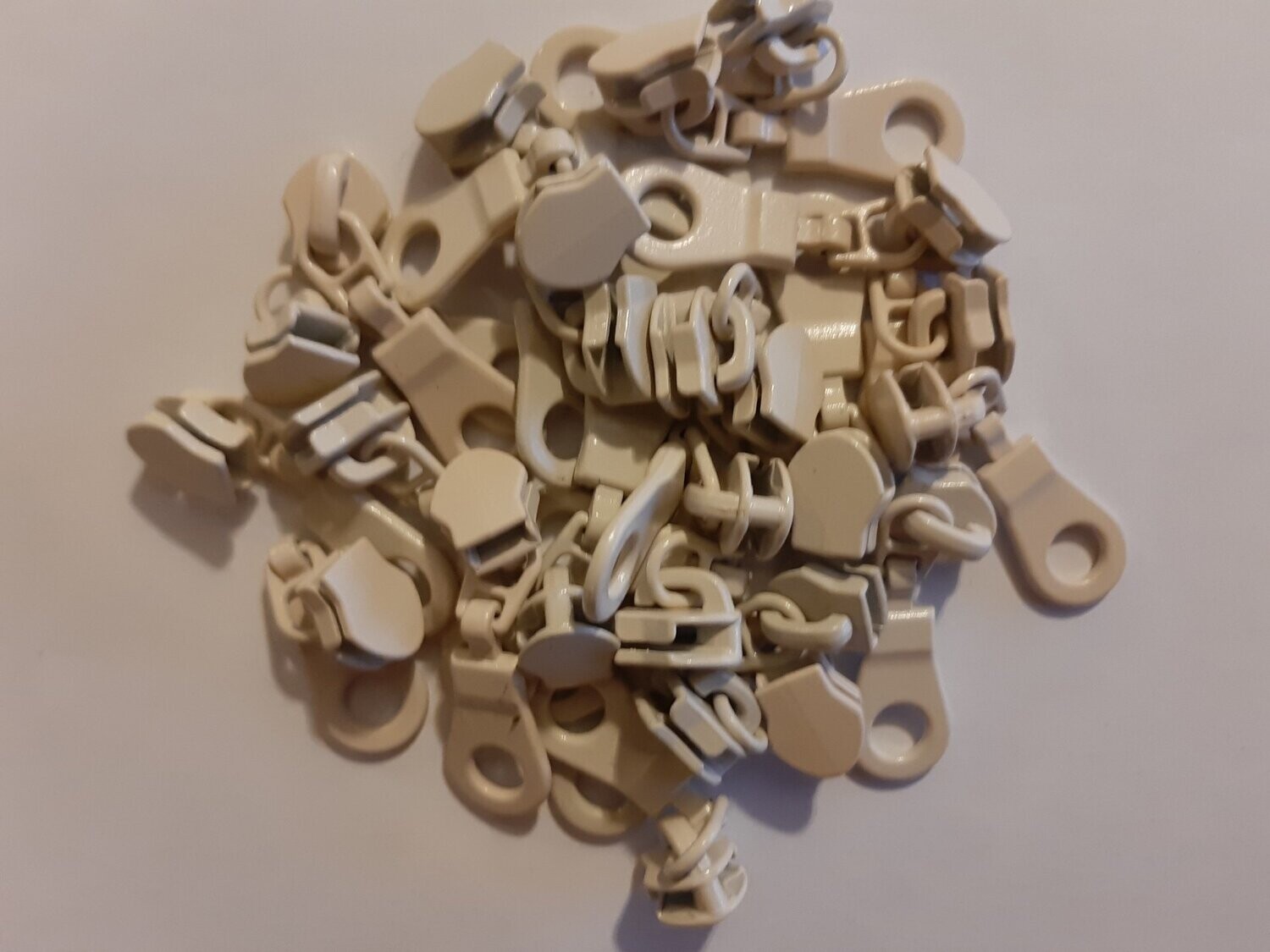Curseur Ecru maille 5 (vendu à l'unité)