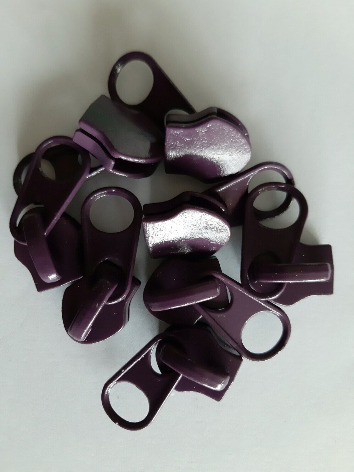 Curseur Aubergine maille 10 (vendu à l'unité)