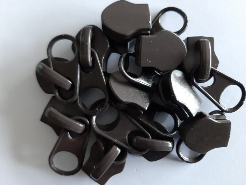 Curseur Chocolat maille 10 (vendu à l'unité)