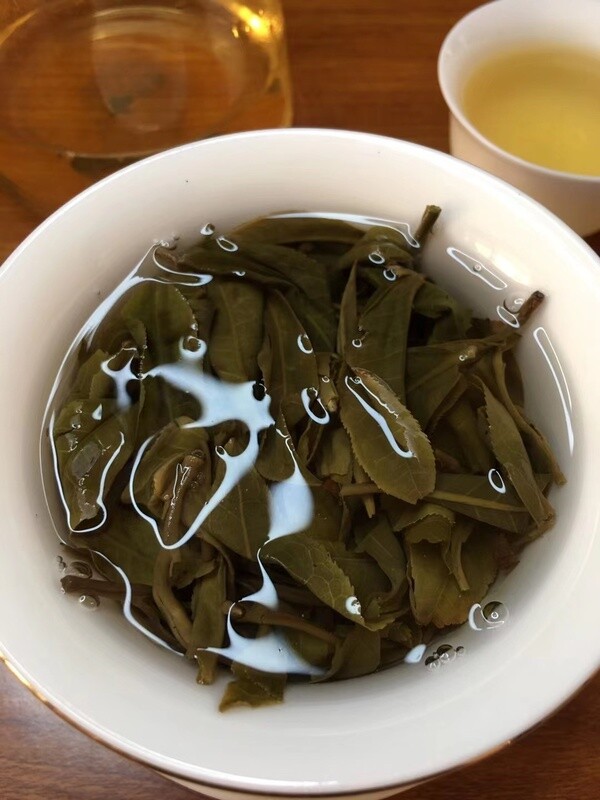 ​2021  Spring Bing Dao " Ba Wai" ( 坝歪) village ancient tree gu shu , 200g raw puerh.