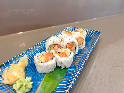 Spicy Salmon Roll