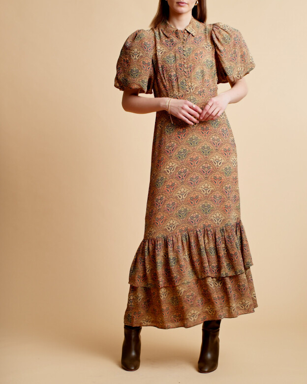 ByTiMo Drapy Georgette Puffed Dress in Brown Paisley