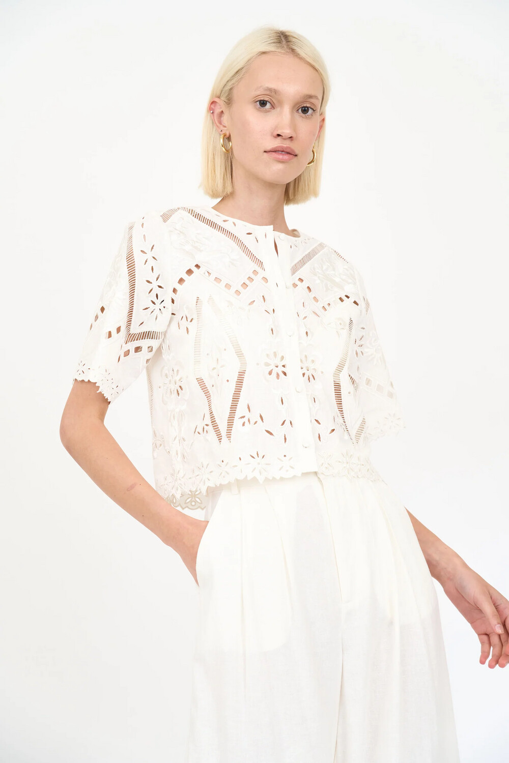 Christy Lynn Elsa Top in Blanc Embroidery