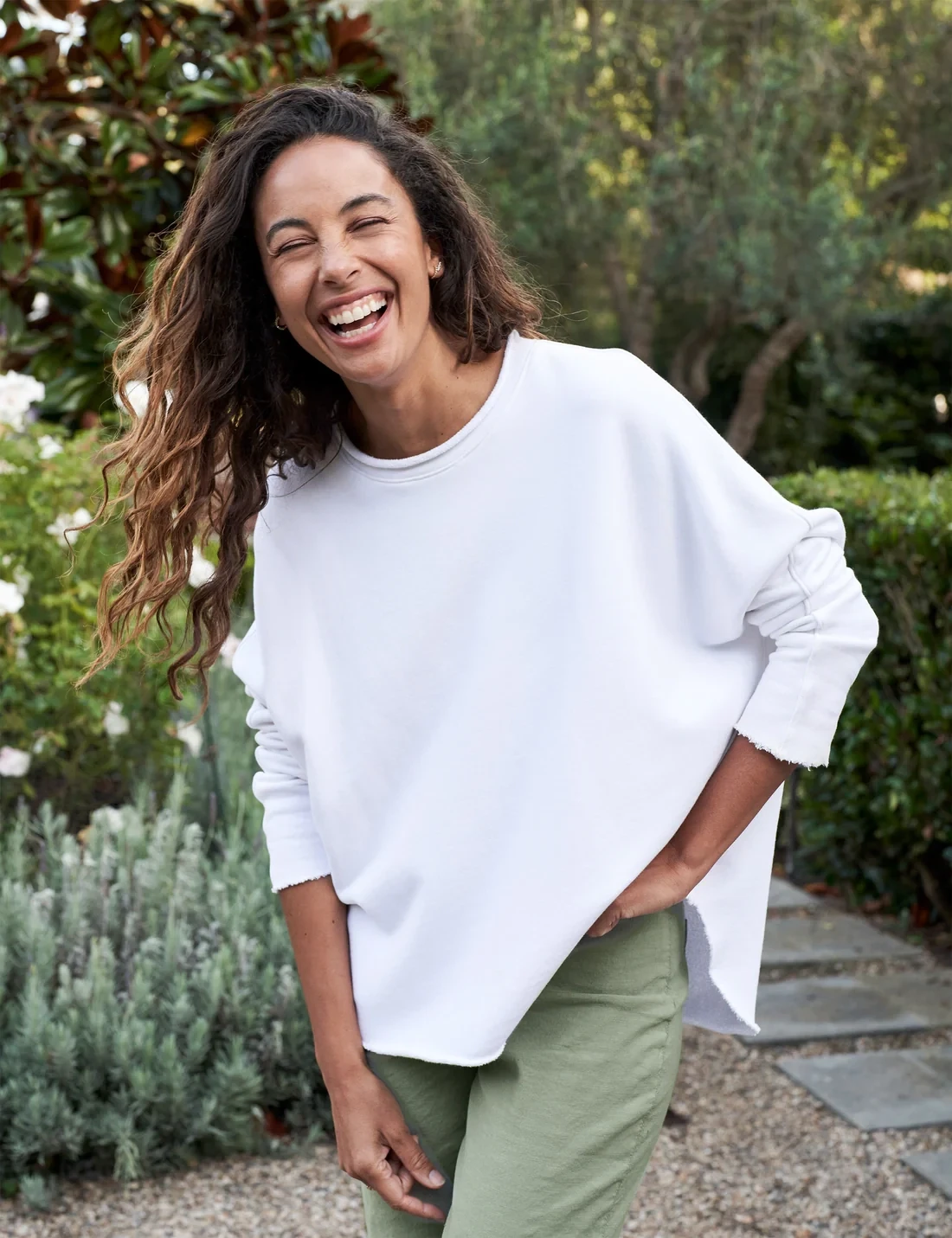 Frank &amp; Eileen Anna Long Sleeve Capelet in White