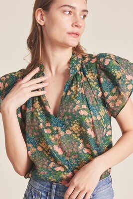 Trovata Clover Blouse in Woodbine Cluster
