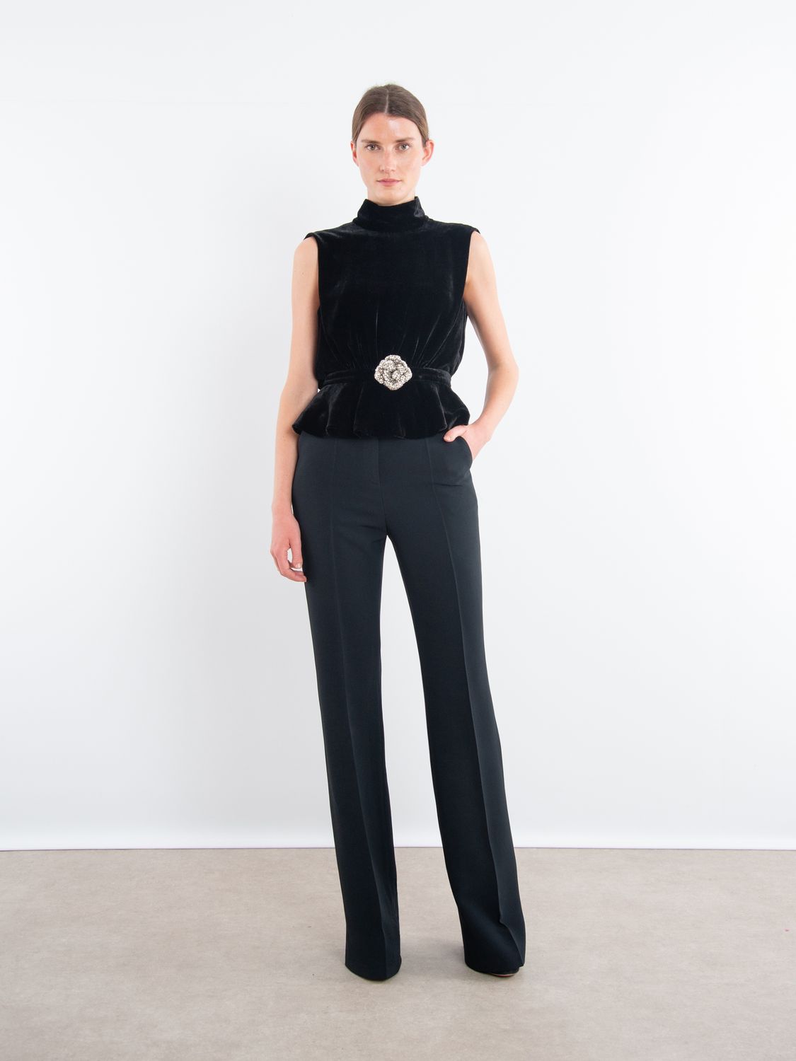 Saloni Fleur Velvet Top in Black Crystal Rose