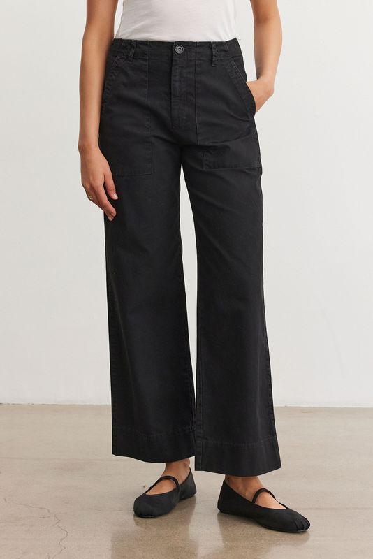 Velvet Mya05 in Vintage Black