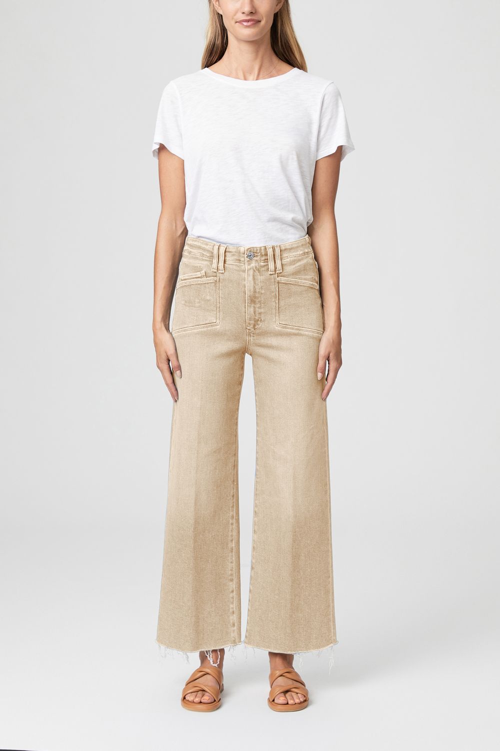 Paige Anessa w/ Set in Pockets in Vintage Soft Sand