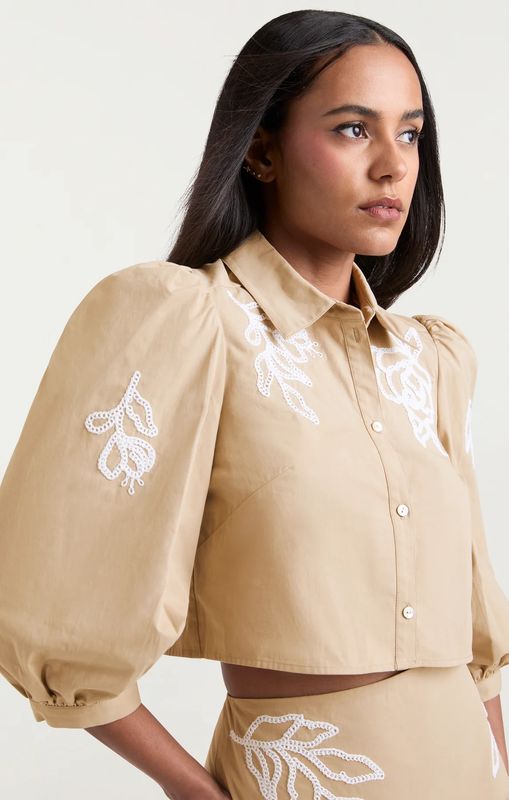 Cinq a Sept Trailing Peonies Tilda Top in Khaki/White