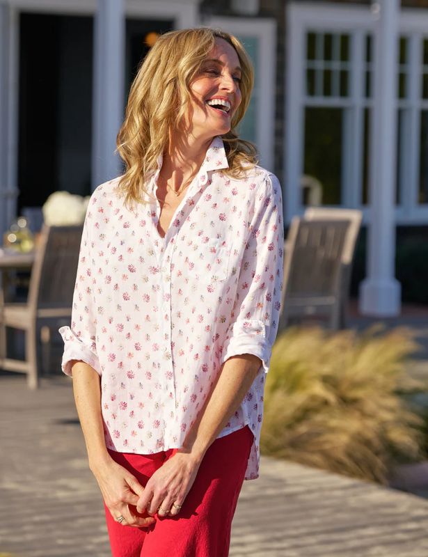 Frank &amp; Eileen Eileen Button Up in Red &amp; Blue Messy Flower