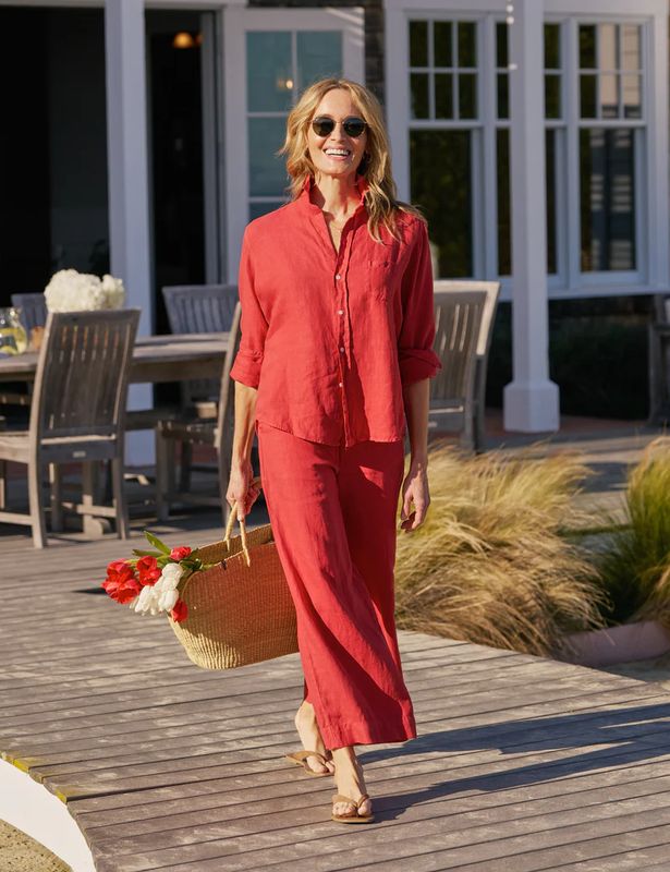 Frank &amp; Eileen Tuscany Getaway Set in Nantucket Red