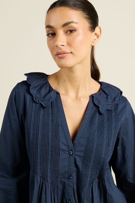 Trovata Francine Blouse in Navy