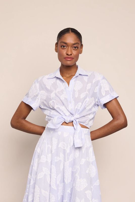 Cara Cara Asbury Top in Floral Clip Jacquard